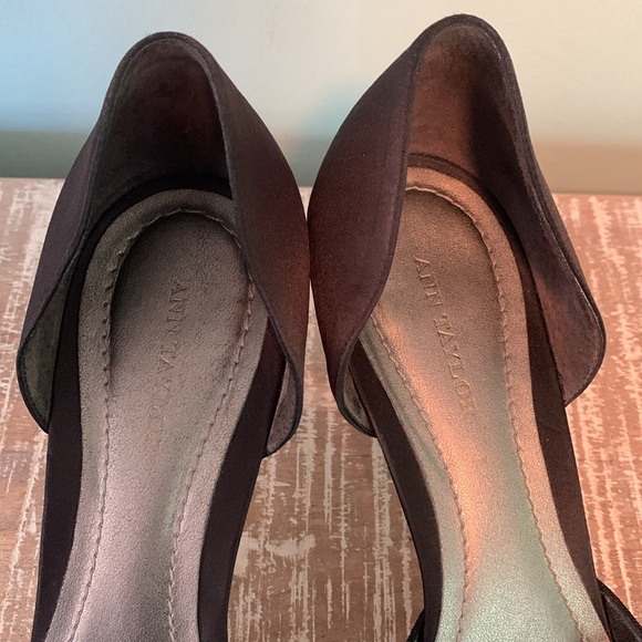 Vintage Ann Taylor Shoes. Size 8 1/2 - Picture 9 of 10